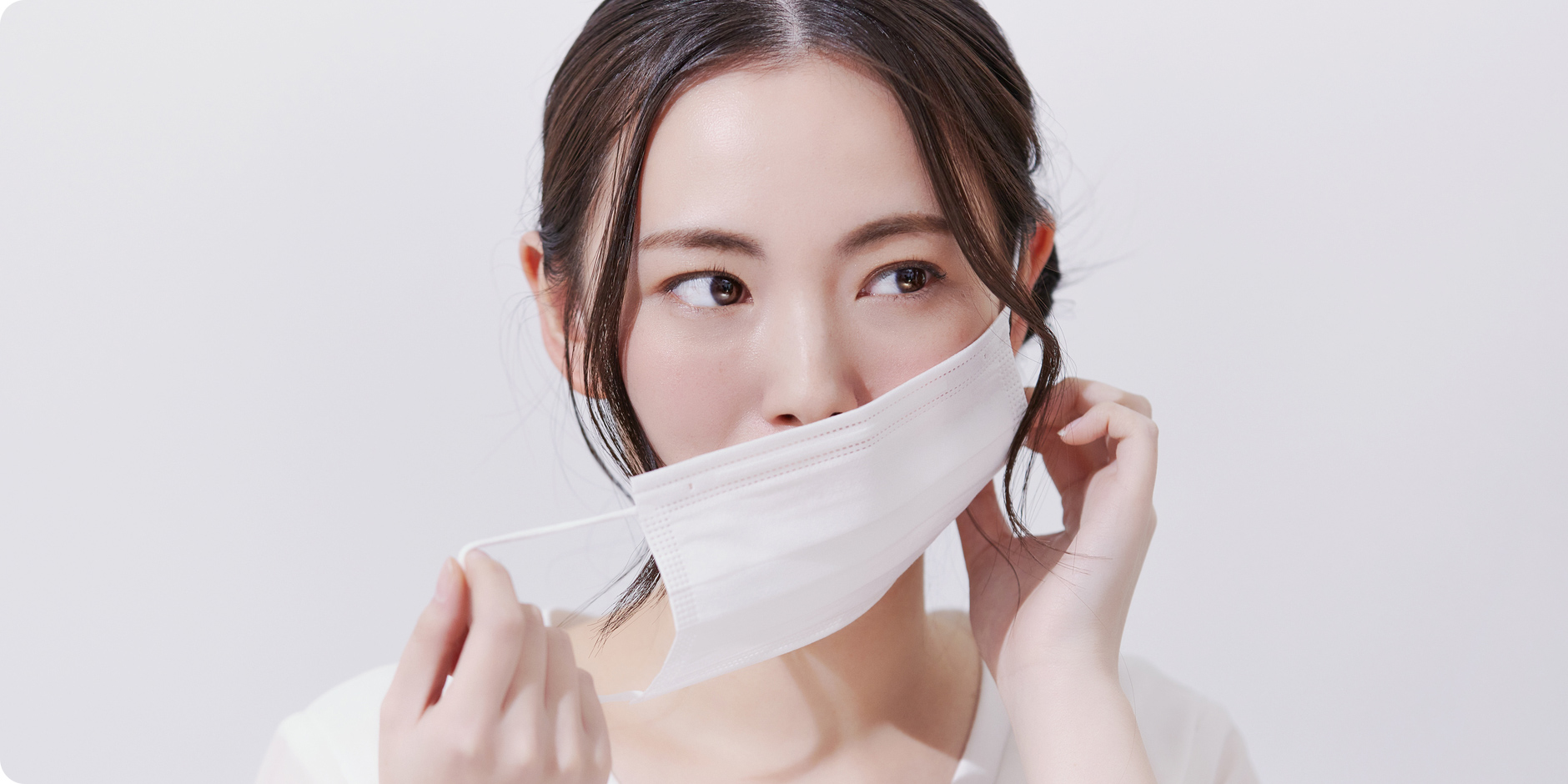 アレルギー症状でお困りの方へ 各種検査・治療、ご相談ください 花粉症や食べ物などのアレルギー診療に対応 睡眠時無呼吸症候群の治療はお任せください 女性の呼吸器・アレルギー専門医在籍 オンラインで通院の手間を軽減 金山駅より徒歩１分！